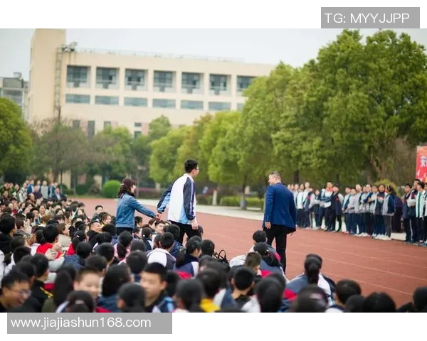 与刘芳畅谈CSGO职业生涯的挑战与成就分享 与刘芳畅谈CSGO职业生涯的挑战与成就分享