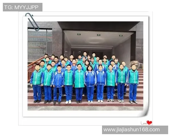 上海足球队成长之路:从默默无闻到璀璨辉煌的纪实故事 上海足球队成长之路:从默默无闻到璀璨辉煌的纪实故事