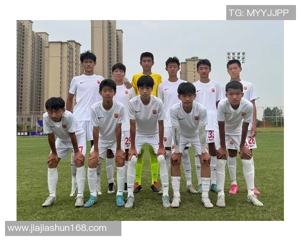 上海足球队转型之路：从传统强队到现代化发展的全新探索