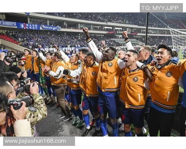 上海足球队在杯赛中的节奏表现分析与战术解读