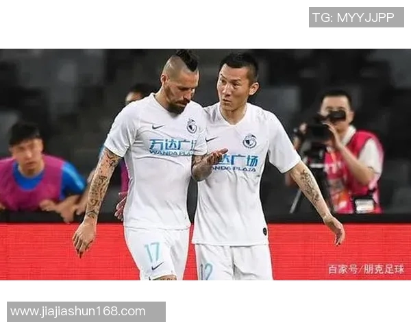 南京排球队与武汉排球队赛后复盘分析意识碰撞与战术对决 南京排球队与武汉排球队赛后复盘分析意识碰撞与战术对决